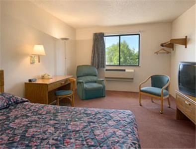 Super 8 By Wyndham Long Prairie Motel ห้อง รูปภาพ